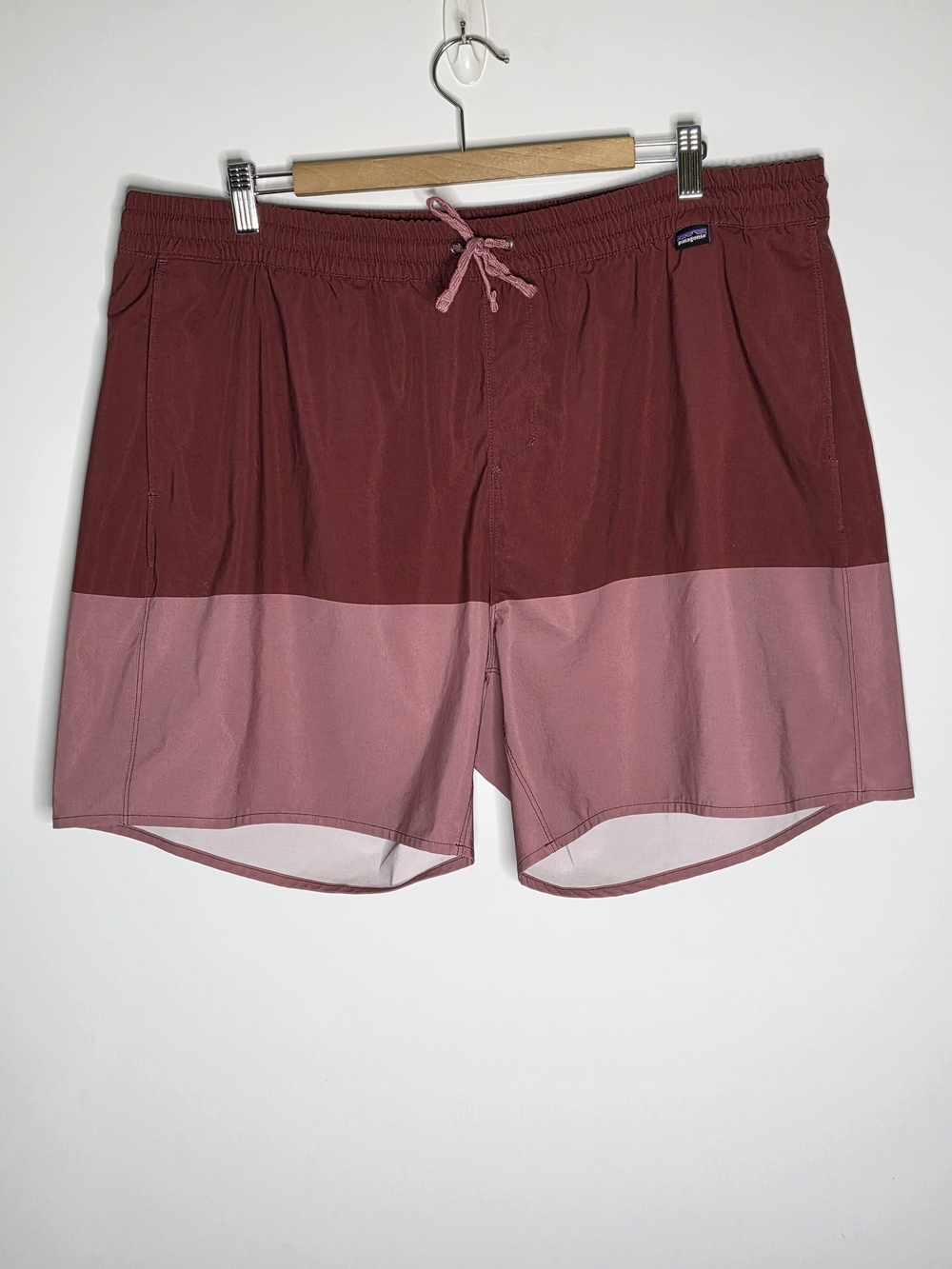 Patagonia Men’s Hydropeak Volley Two-Tone Burgundy & Rose Swim Shorts Size XXL